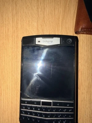 BNIB Unihertz Titan 4G Space Black 128GB + 6GB Dual-SIM Factory Unlocked Simfree - Image 1 of 2