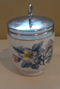Royal Worcester Porcelain Egg Coddler made in England Blue Floral Egg Cup - Picture 1 of 3