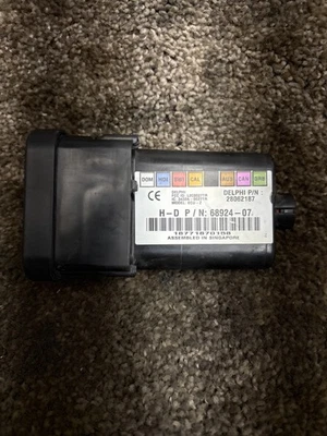 2008 Harley-Davidson Street Glide FLHX 旋转信号闪光灯继电器 FLASHER 开关 — 第 1/4 张图片