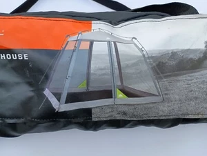 Ozark Trail 10' x 10' Instant Screen House - Picture 1 of 4