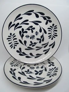 Orly Maison New York 10” Dinner Plates Navy & White Bundle of 2 - Picture 1 of 16
