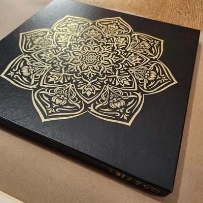 Obey Giant Shepard Fairey Revolutionary Love Serigrafía Caja Set Firmado/250 Foto 1 de 4