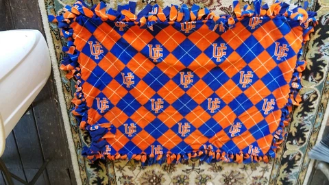 University of Florida UF Gators Fringe ORANGE & BLUE Throw Blanket 40” X 30” Cover