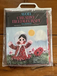 Vtg Avon Doll Craft Kit Calico Kate Creative Needlecraft Felt Ribbon Sealed NOS - Picture 1 of 3
