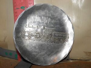 WENDELL AUGUST FORGE LITTLE HAMMERED ALUMINUM DISH - EMPIRE STATE EXPRESS 999 