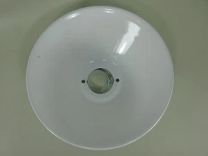 (1)*NOS* E-Z 8" GREEN ENAMEL COATED LIGHT REFLECTOR SHADEHOLDER 6210-00-299-7347 - Picture 1 of 5