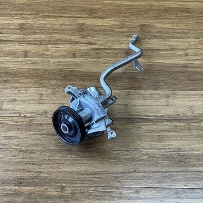 2022-2024 Volvo S60 2.0L Engine Water Coolant Pump 32382367 10k Miles OEM - Изображение 1 из 4