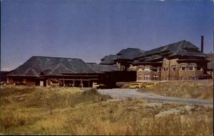 Wyoming Grand Canyon Hotel Yellowstone National Park WY Chrome Postcard - Picture 1 of 2