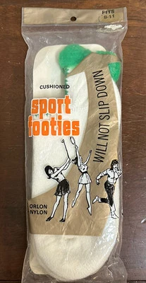 Vintage Pom Pom Cushioned Sport Footies No Slip Orlon Size 8-11 NEW NOS - Image 1 of 4