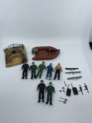 Lote de 7 Remco Sgt. 1981 de colección Figuras de acción de Rock DC Comics 3,75 con accesorios Foto 1 de 4