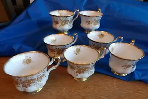 Royal Albert "Antoinette" Bone China Becher mit Henkelfuß Gold Blumen ~ EINZELN - Bild 1 von 12