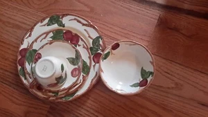Vintage franciscan apple dinnerware - Picture 1 of 2