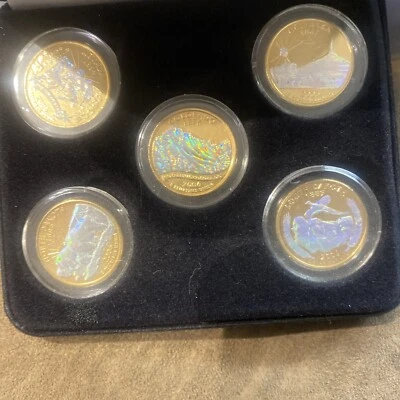 Five Statehood Quarter Gold-plated USA 2006 Nebraska S/N Dakota Nevada Colorado - Image 1 of 4