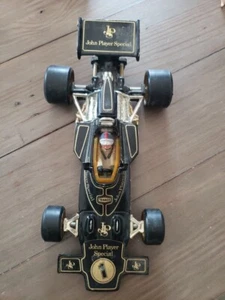 Super Discontinued Corgi John Player Special F1 1/18 Scale Diecast Minicar Vinta - Picture 1 of 14