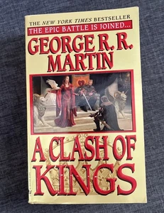 A Clash Of Kings-GRR Martin-First Edition/1st Printing Paperback-Game Of Thrones - Picture 1 of 10