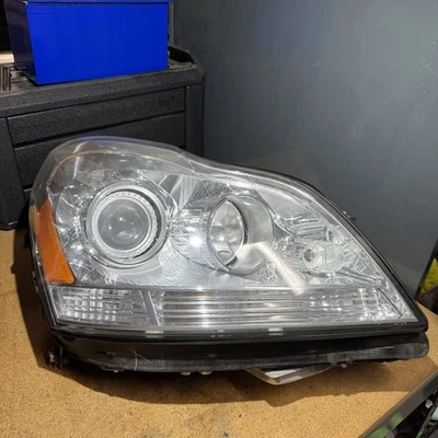 07-12 Mercedes X164 GL450 GL550 Front Right Side Headlight Lamp Bi Xenon OEM - Image 1 of 4