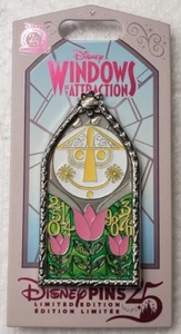 Prendedor Disneyland 2025 Disney Windows of Attraction It's a Small World LE 2500. - Imagen 1 de 3