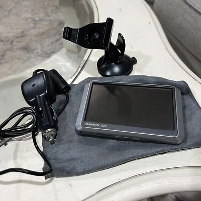 Garmin Nüvi 200 GPS System Bundle w/Car Mount & Power Adapter TESTED! - Image 1 of 4