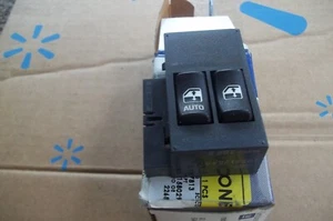 GM Power Window Door Switch 10221254 - Picture 1 of 2