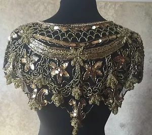 Sciallo con perline in pizzo fianchi avvolgente colletto spalla scialle applique oro/nero - Foto 1 di 2