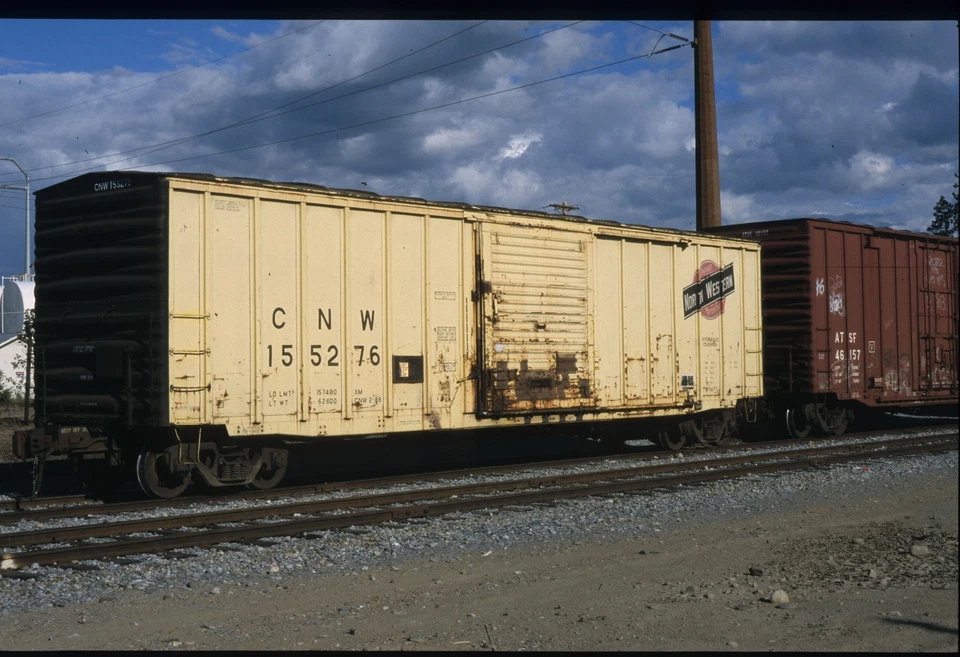 BH.B12.CNW374 Original Colour Slide CNW Box Car #155276 at Newport, WA 2000 — 第 1/1 张图片