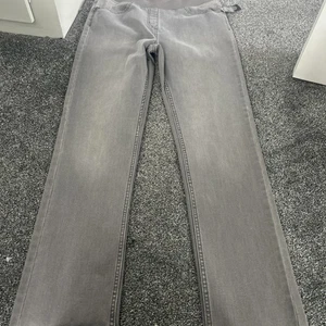 Maine New England Women's Grey Straight Jeggings  Size 12 BNWT  - Picture 1 of 2