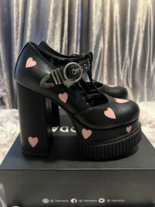 Lamoda Size 7 Love Heart ❤️ Mary Jane Platforms - Picture 1 of 9