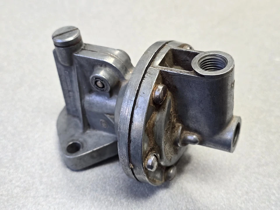 BONITO USADO ORIGINAL PORSCHE 356 PRE A BOMBA DE COMBUSTIBLE CARBURADOR ALEMÁN SOCIEDAD #3 Foto 1 de 4