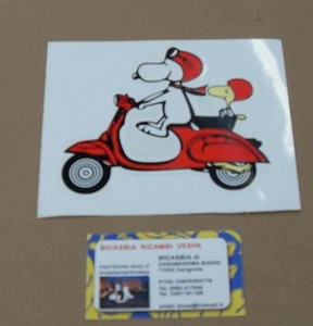 1142 Sticker SNOOPY IN VESPA 50 125 150 200 - Picture 1 of 1