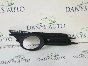 VAUXHALL CORSA D 2006-2010 FRONT RIGHT DRIVER FOG LIGHT COVER GRILL 13211479 - Picture 1 of 7