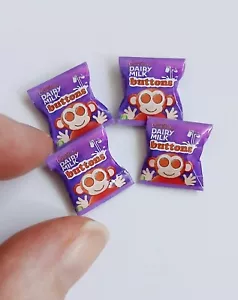 DOLLS HOUSE MINIATURE FOOD 1:12 * 4 X DAIRY MILK BUTTONS PACKETS * COMBINED P+P - Picture 1 of 3