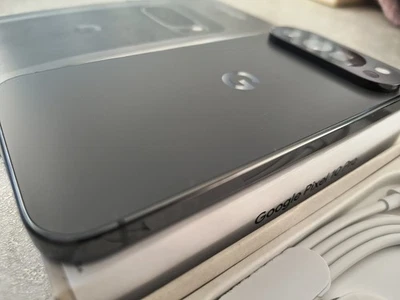 Google Pixel 10 Pro 5G 6.3'' Smartphone 128GB Unlocked SIM-Free - Black A - Image 1 of 4