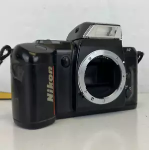 Nikon N4004 35mm Film Camera - Body Only - PARTS/REPAIR - Picture 1 of 8