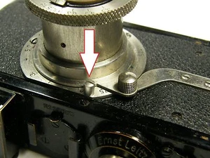 (30) Lange Schraube für Leica 1a Objektivhalterung, Reparaturteile - Bild 1 von 5