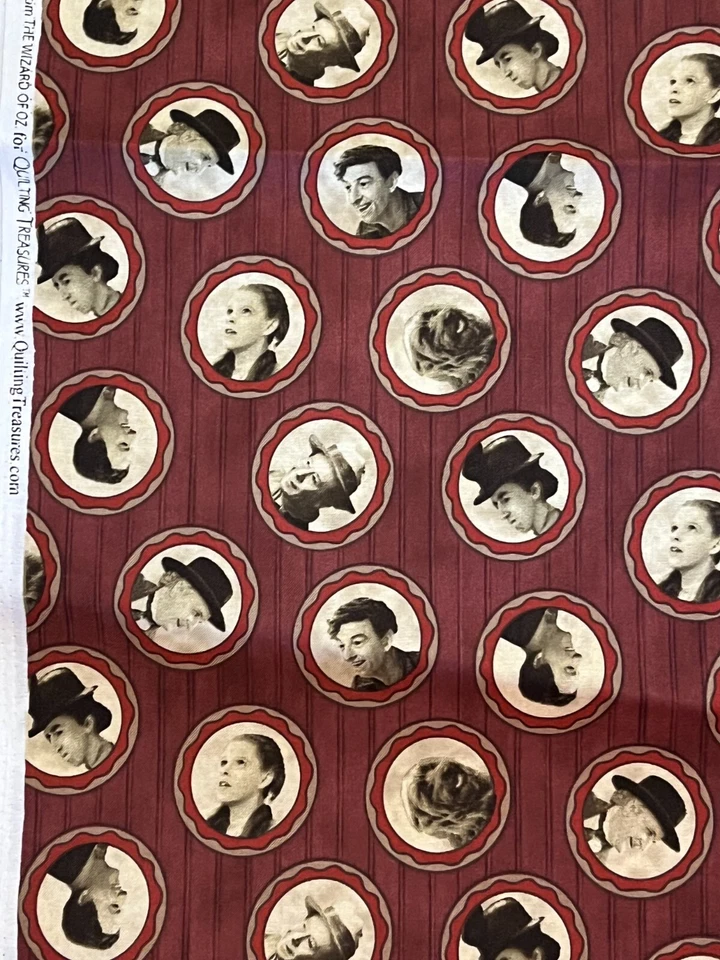 TELA 1/4 yarda, 9 in X 44/45 Mago de Oz Portriats algodón borgoña nuevo BTQY Foto 1 de 1