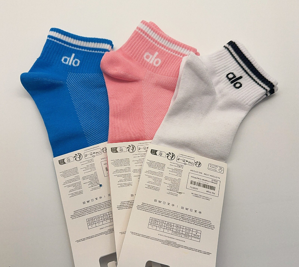alo ソックス UNISEX HALF-CREW SOCK 2足 セット Unisex Half-Crew Throwback Sock - White/Black | ALO