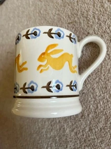 Taza EMMA BRIDGEWATER Media Pinta Esponja Liebre y Flor MUESTRA RARA - Imagen 1 de 5
