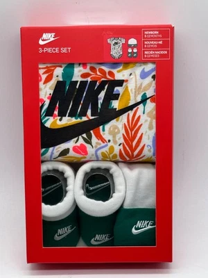NUEVO CONJUNTO DE 3 PIEZAS NIKE RECIÉN NACIDO 6-12 MESES SOMBRERO/BOTÍN/BODY MEZCLA ALGODÓN Foto 1 de 2