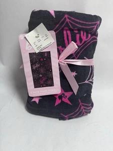 Barbie Mattel Halloween 2 Pack Hand Towels 16in x 28in Black & Pink - Cotton - Picture 1 of 7
