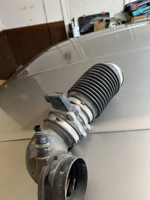 1995-1999 Suburban Silverado Chevy Vortec Mass Air Flow Sensor and Intake Tube - Image 1 of 4