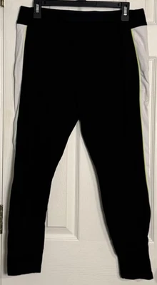 Leggings pretas Nygard Slims com listras laterais brancas/verdes, grandes - Imagem 1 de 4