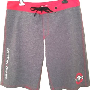 Pantalones Cortos American Fighter Affliction Gráficos Hombres 38 Gris Rojo Elastizados MMA - Imagen 1 de 12