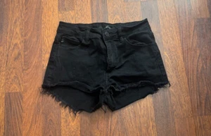 Pantalones cortos de mezclilla para mujer KanCan negros desgastados puño elástico talla 9/28 - Imagen 1 de 5