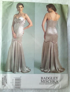 Abito da sposa Vogue Badgley Mischka Designer tappeto rosso modello V2905 10-14 - Foto 1 di 3