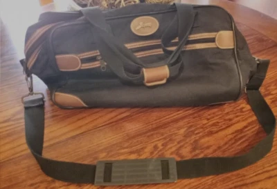 Bolsa de viagem 15"x10"x5" Skyway lona preta com alça de ombro - Imagem 1 de 4