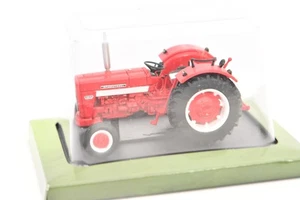 IH 624 1968 RED TRACTOR HACHETTE UNIVERSAL HOBBIES UH 1/43 WORLD OF FARMING - Picture 1 of 6