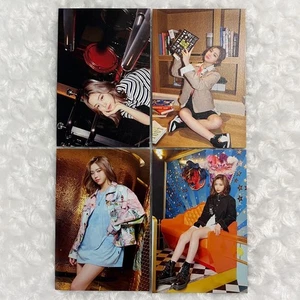 ITZY Ryujin CSI Postcard Set of 4 Trading Cards Official K-Pop - Picture 1 of 1