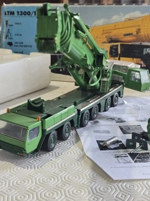Conrad 1:50 Liebherr LTM 1300/1 repainted James Jack  - Immagine 1 di 4