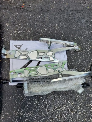 Ringbrothers air frame ho9d hinge kit for fiberglass hoods.new - Image 1 of 4