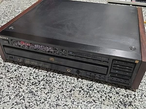 Cambiador de CD de 5 discos Sony CDP-C85ES - para piezas/no funciona - Imagen 1 de 8
